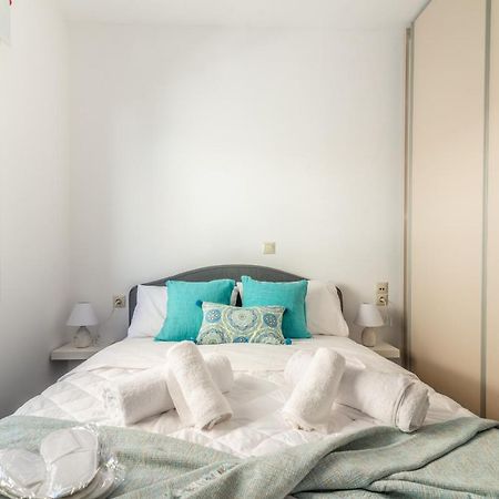 Sophia'S Comfortable Home With A Private Backyard Gazi Exterior foto